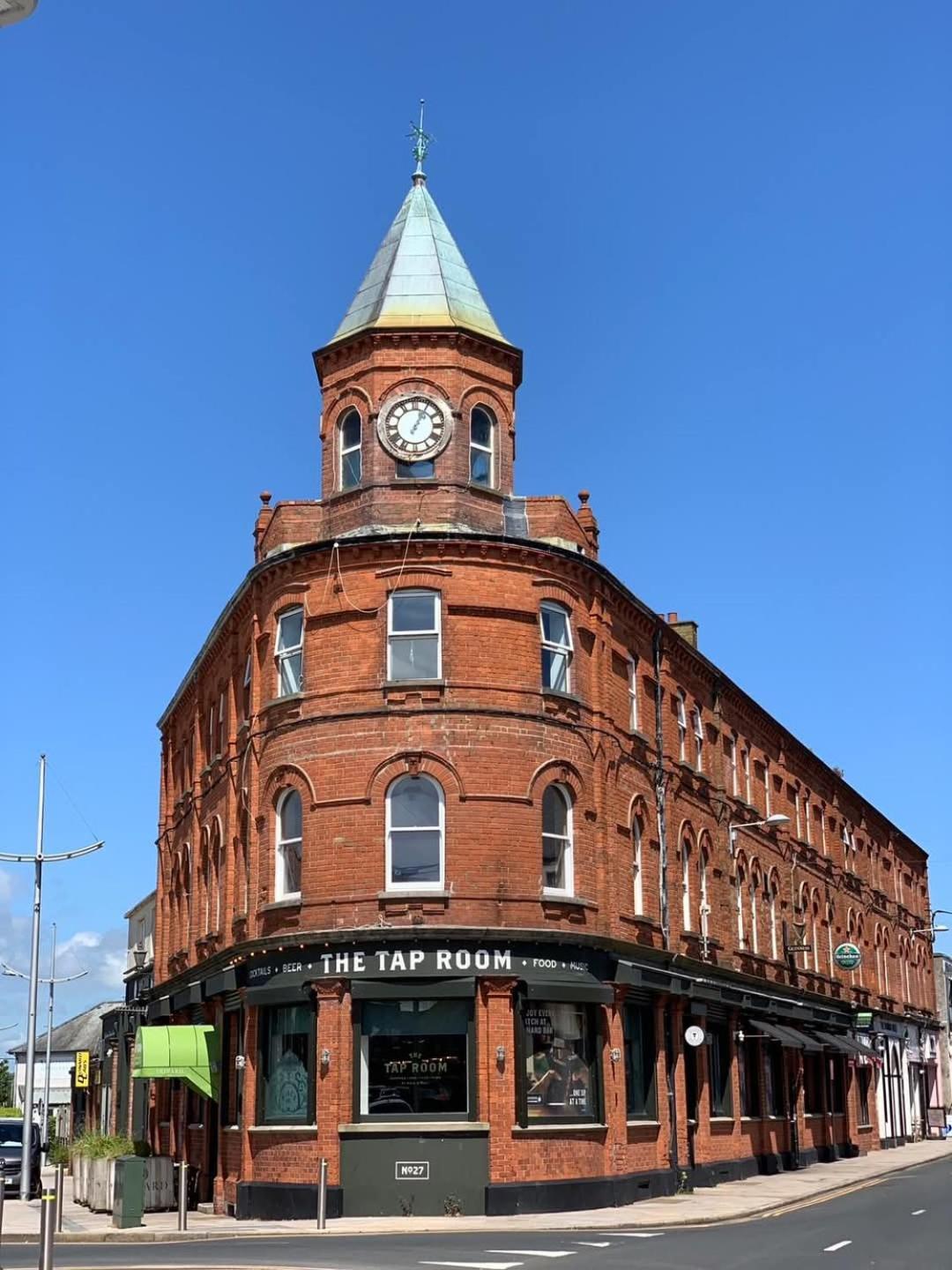 The Donard Acomodação com café da manhã Newcastle  Exterior foto